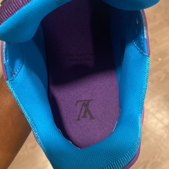 LV Men shoes for sale - Picture 3 of 7